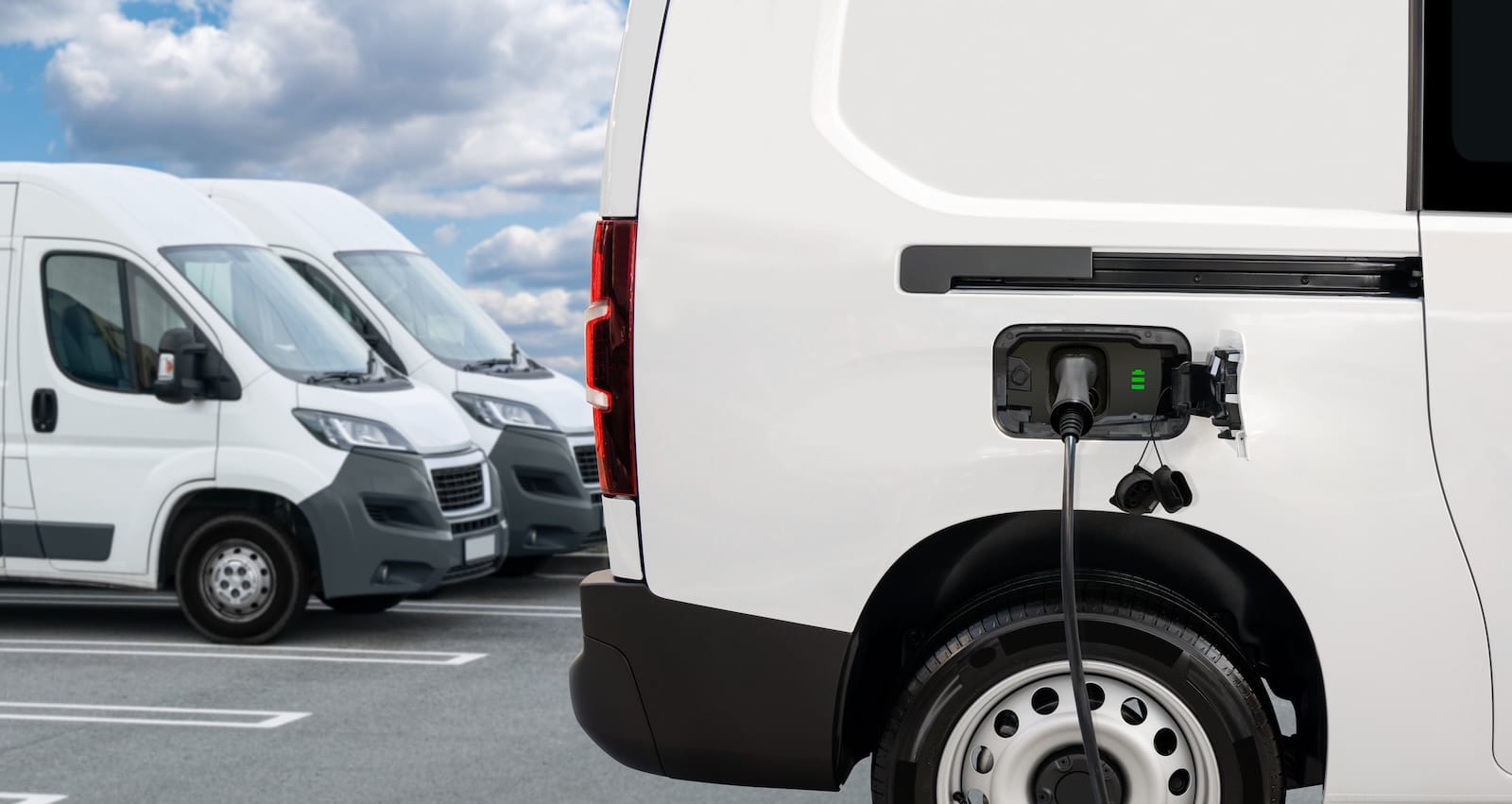 elektryczny van samochód dostawczy ładowanie