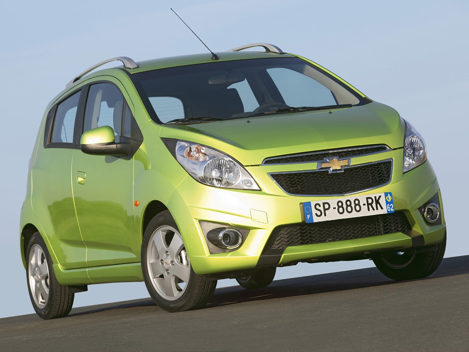 chevrolet_spark_02