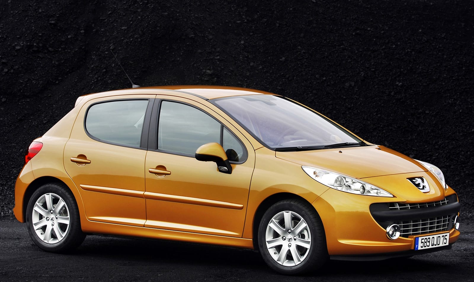 Peugeot 207_001