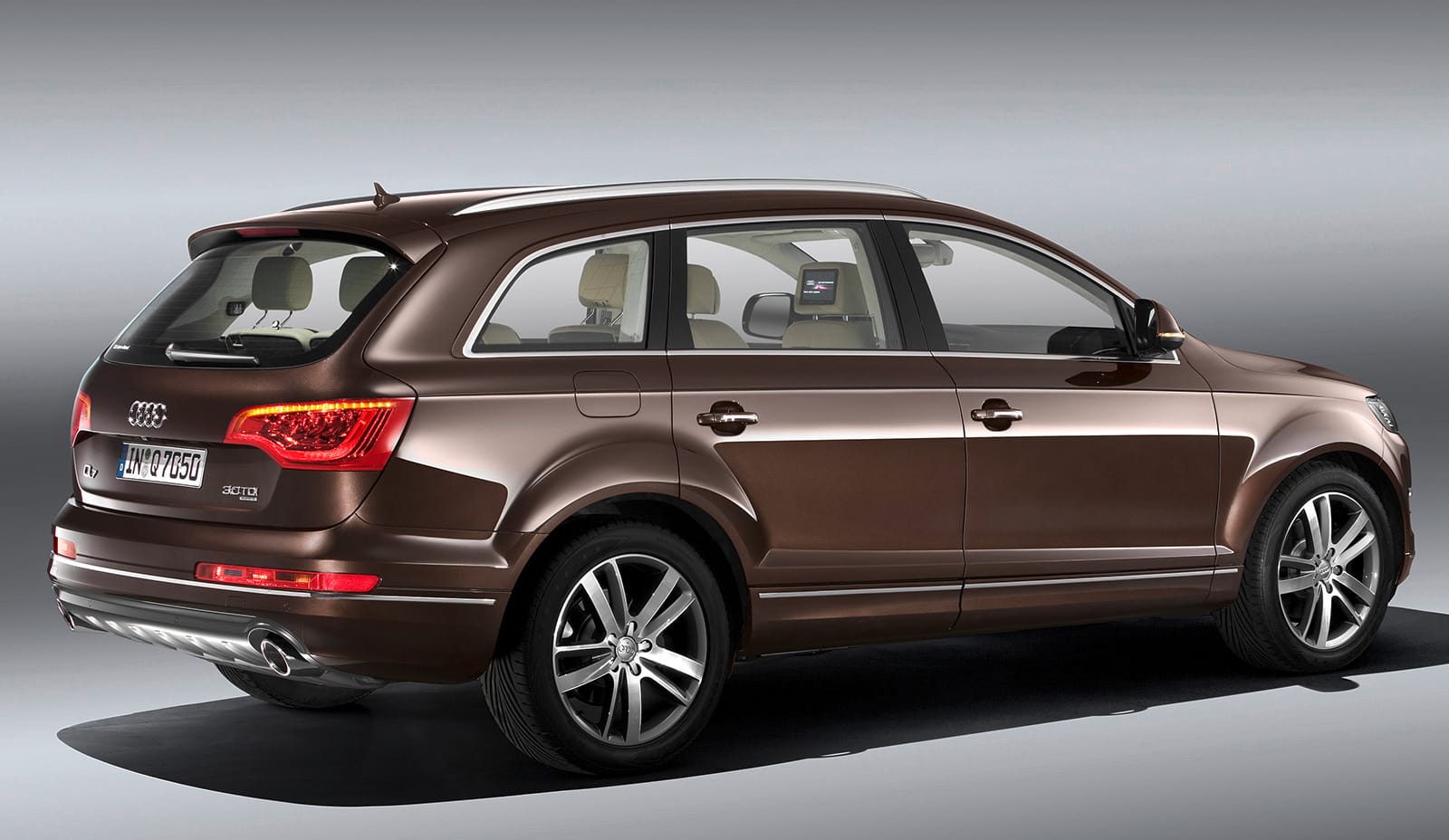 audi_q7_00