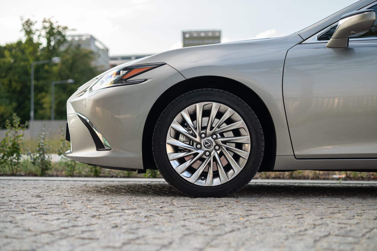 lexus es cena