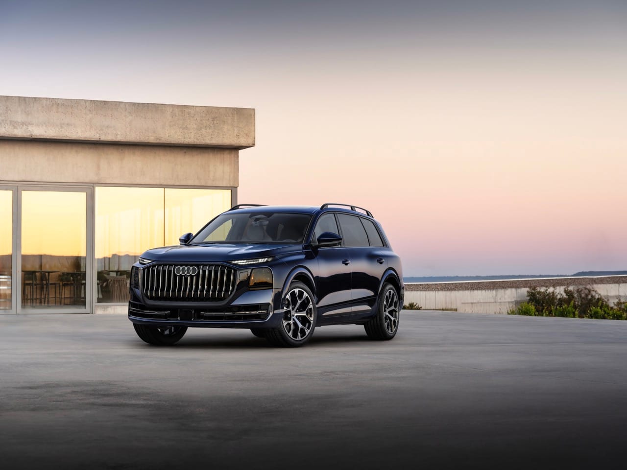 audi q9