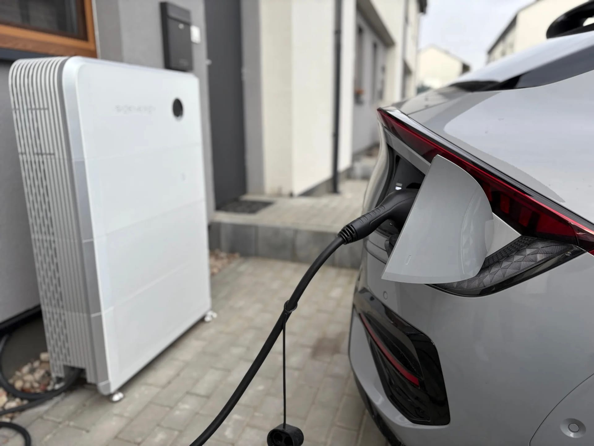 bruksela plan elektryki