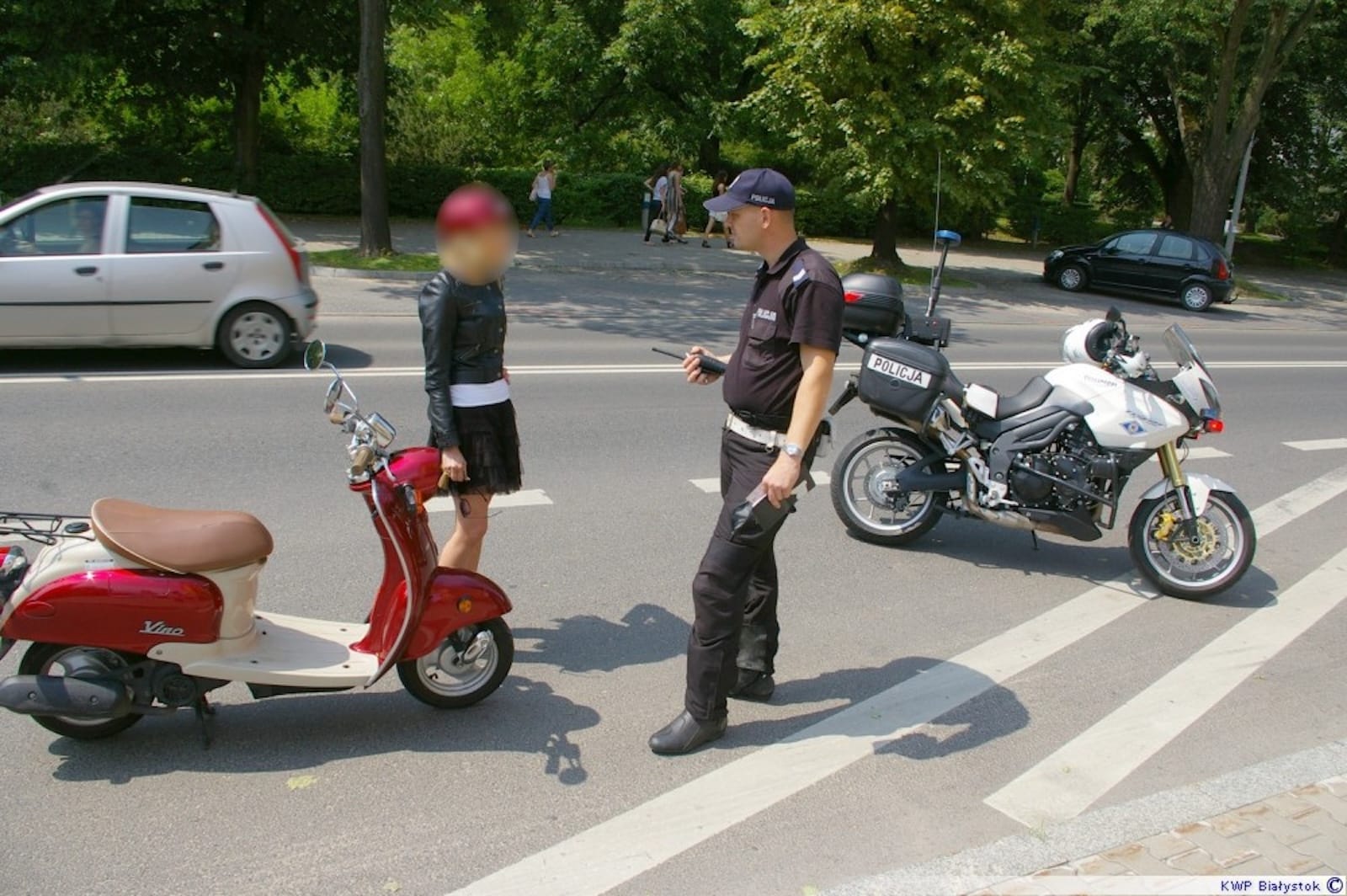 policjant motorower kierowca