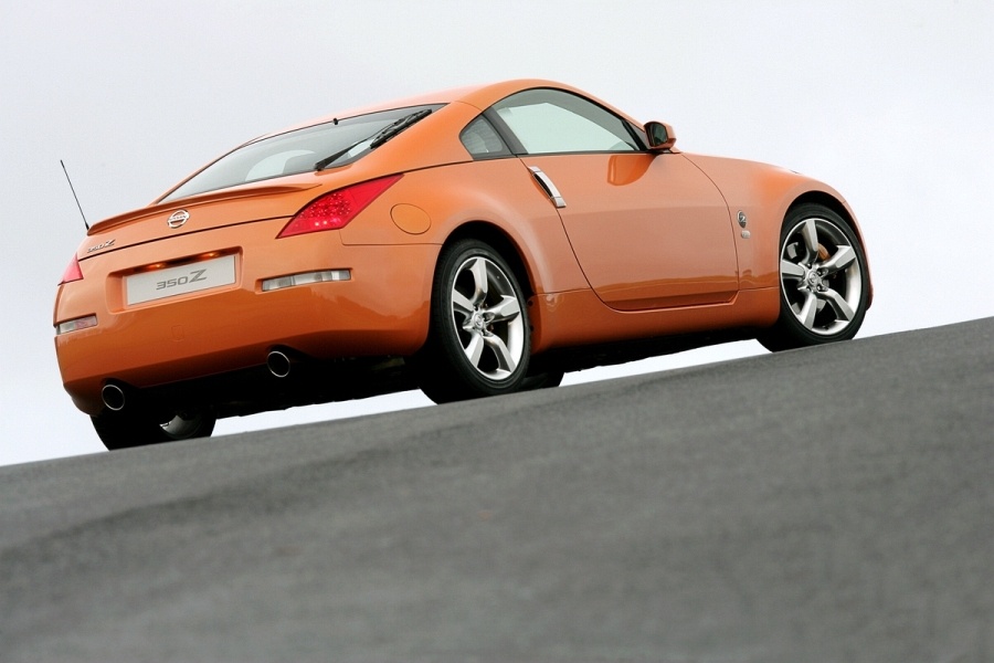 Nissan 350Z - tył