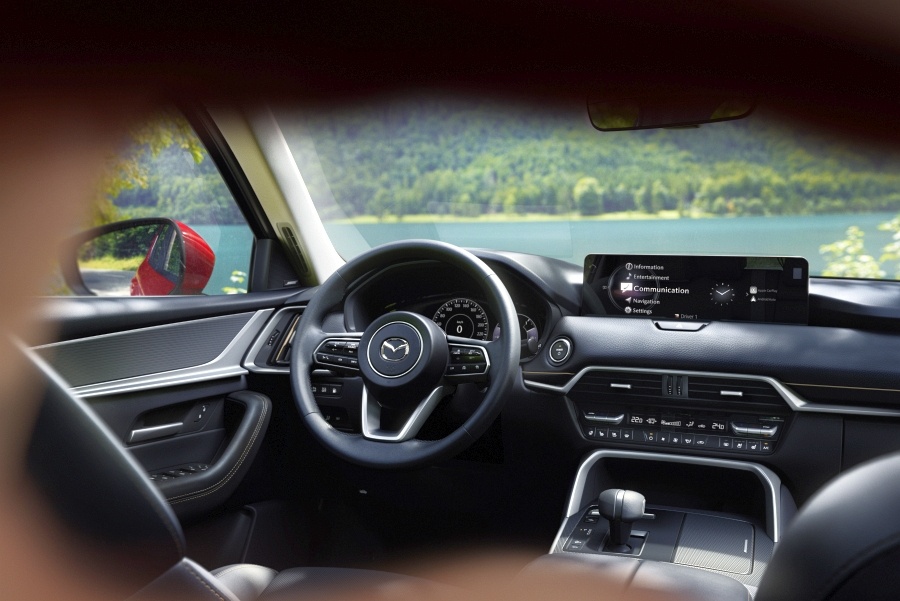 Mazda CX-60 - kokpit