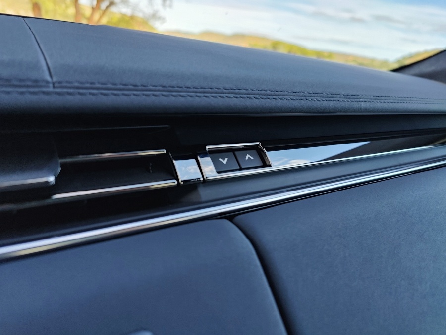 2023 Range Rover Sport PHEV p510 (1)