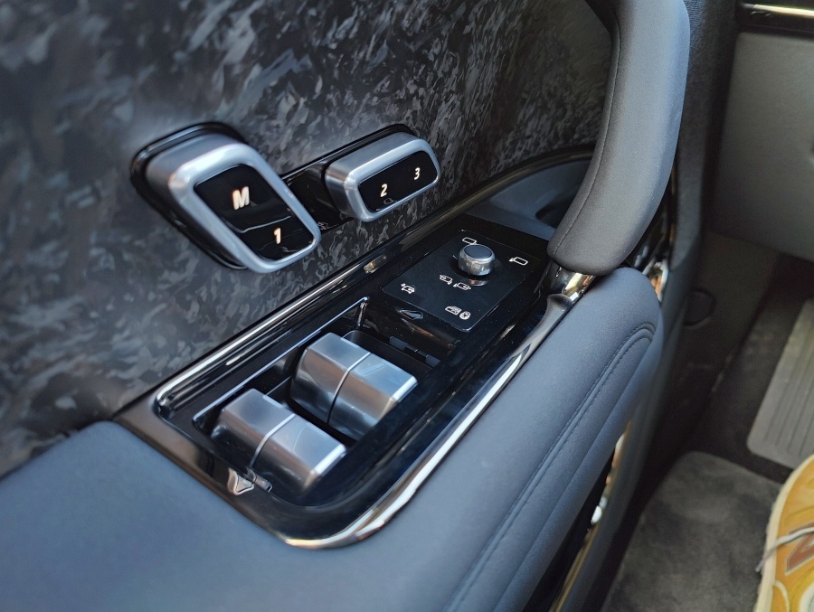 2023 Range Rover Sport PHEV p510 (1)