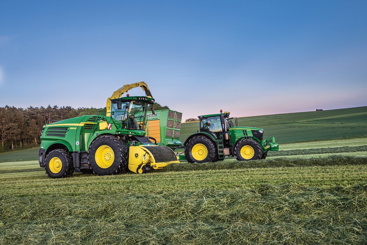 John Deere - rekordowy rok w sprzedaży ciągników rolniczych