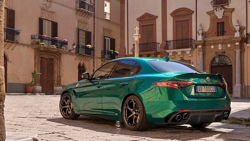 2024 Alfa Romeo Giulia Q