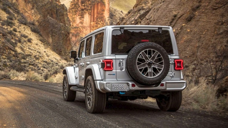 2024 Jeep Wrangler