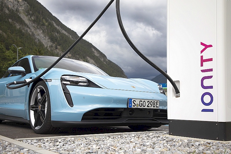 Porsche Taycan