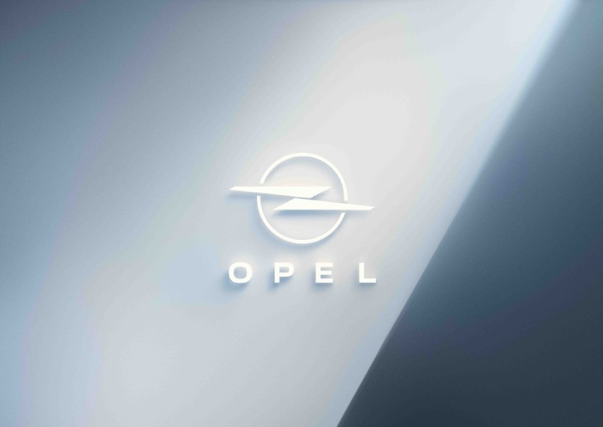 Opel żegna się ze starym logo. Fot. Materiały Prasowe
