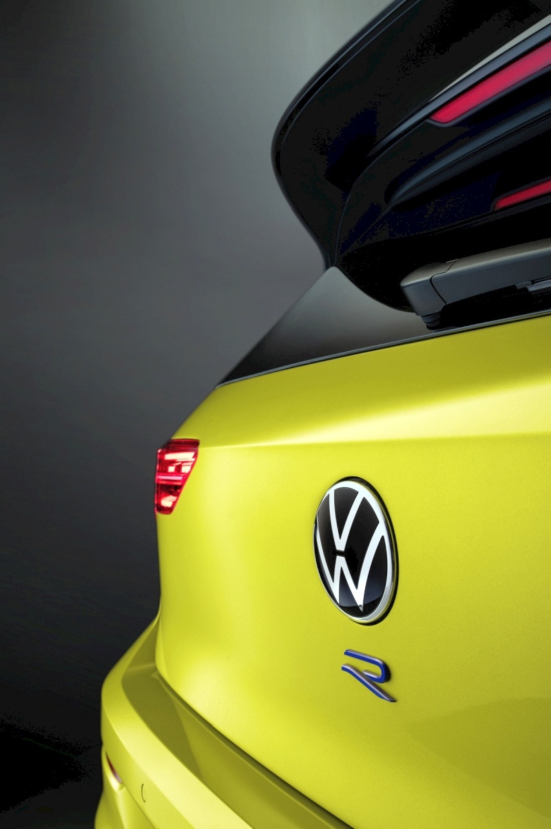 Volkswagen Golf R 333