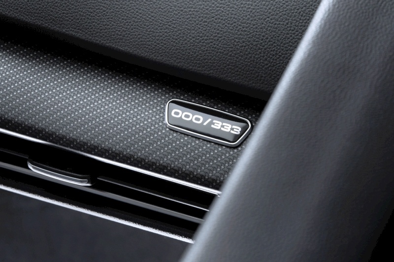 Volkswagen Golf R 333