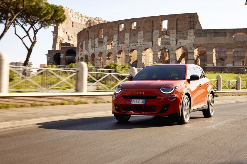 2024 Fiat 600e La Prima