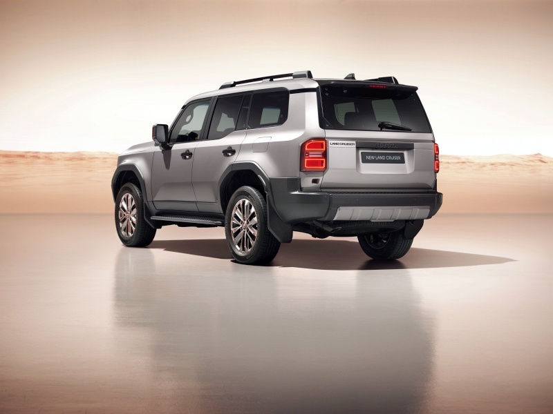 2024 Toyota Land Cruiser Prado