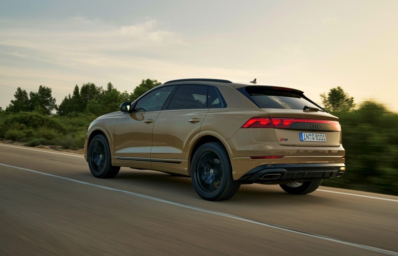 2024 Audi Q8