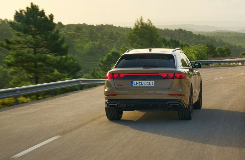 2024 Audi Q8