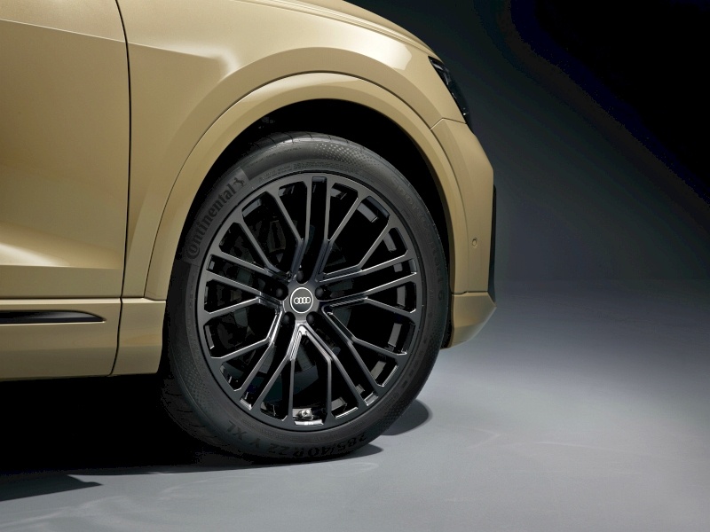 2024 Audi Q8