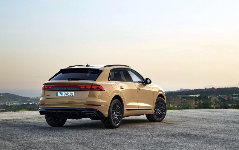 2024 Audi Q8