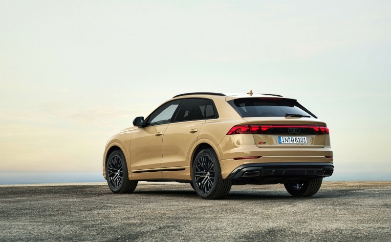 2024 Audi Q8