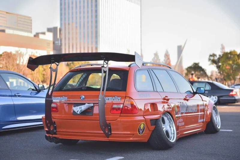 spoiler jako element ozdobny