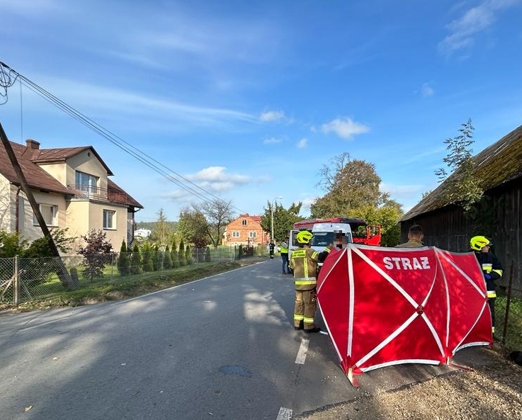 Śmiertelny wypadek na Podkarpaciu. Fot. KPP Brzozów