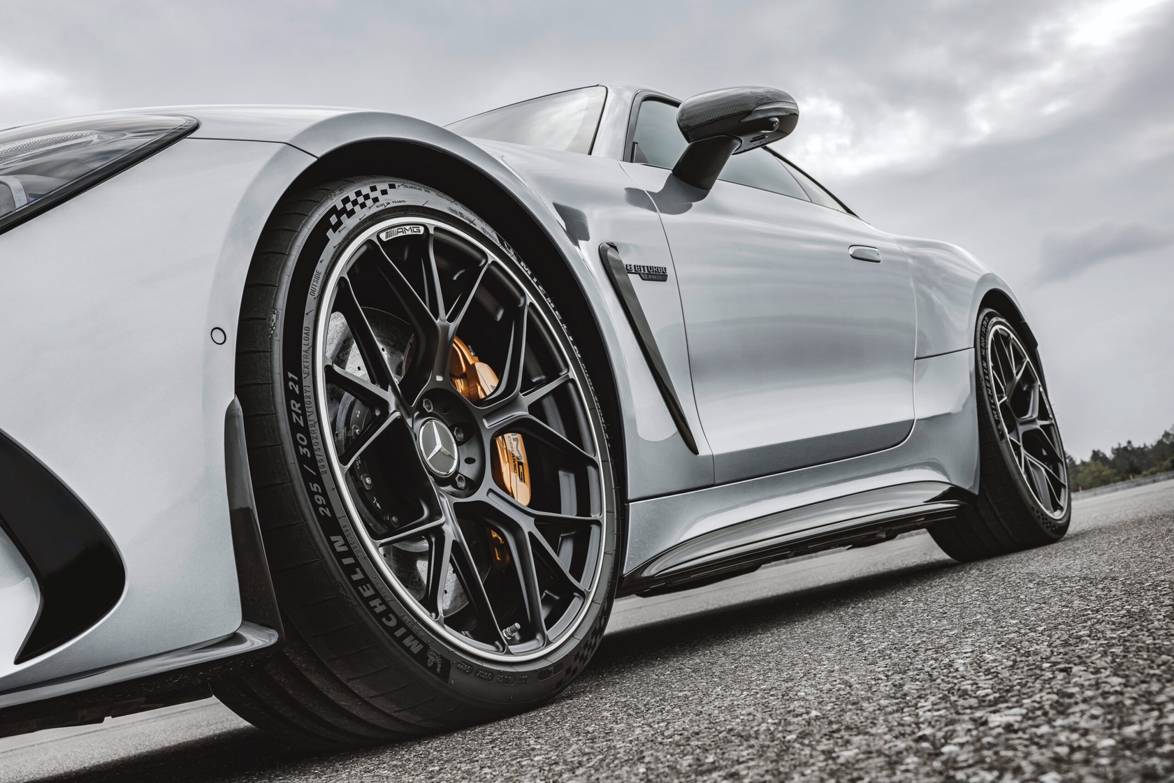 Mercedes-AMG GT 63