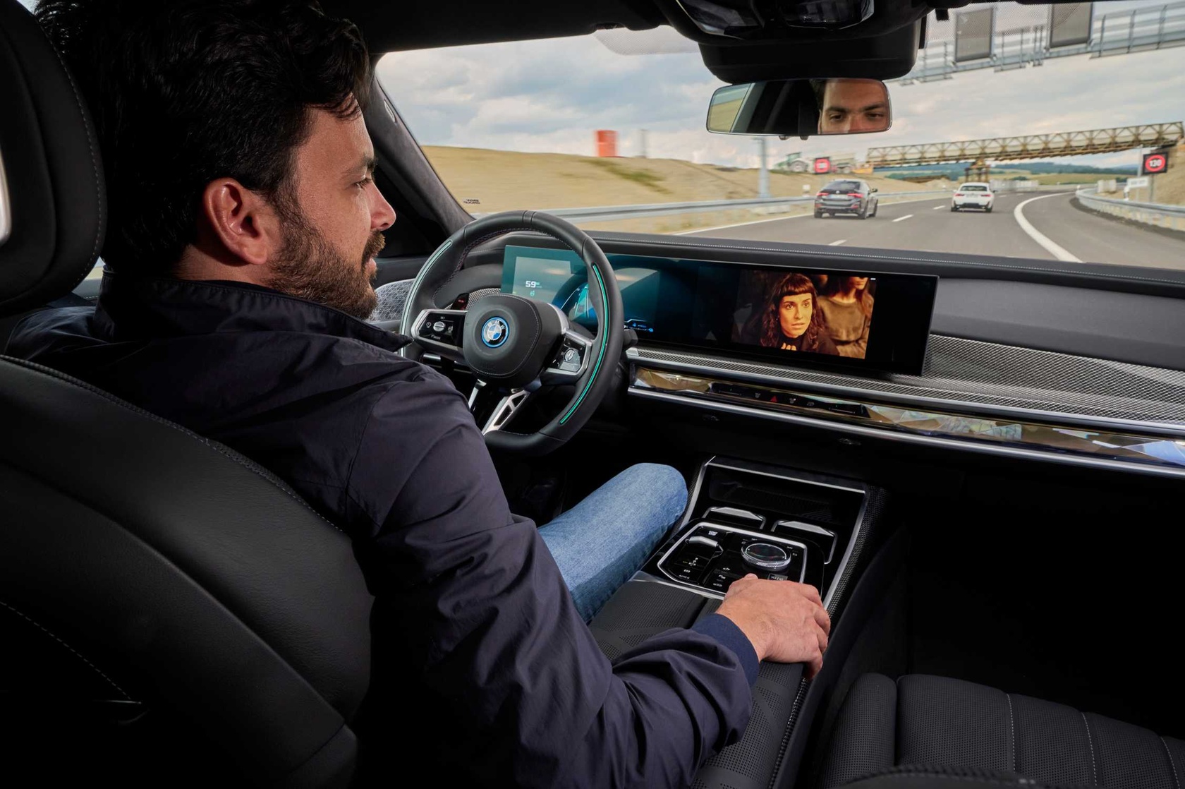 BMW serii 7 autonomia 3