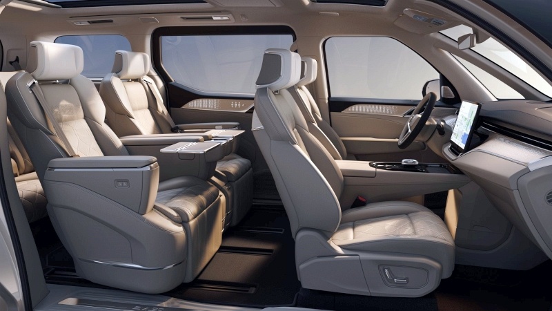 Volvo EM90