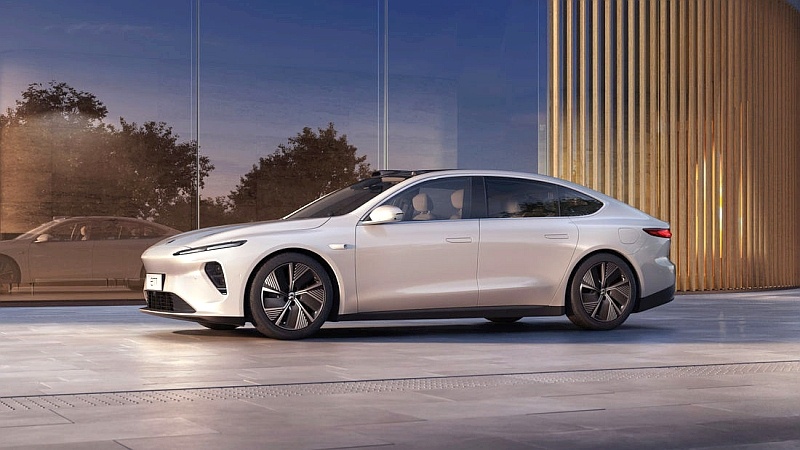 Nio ET7