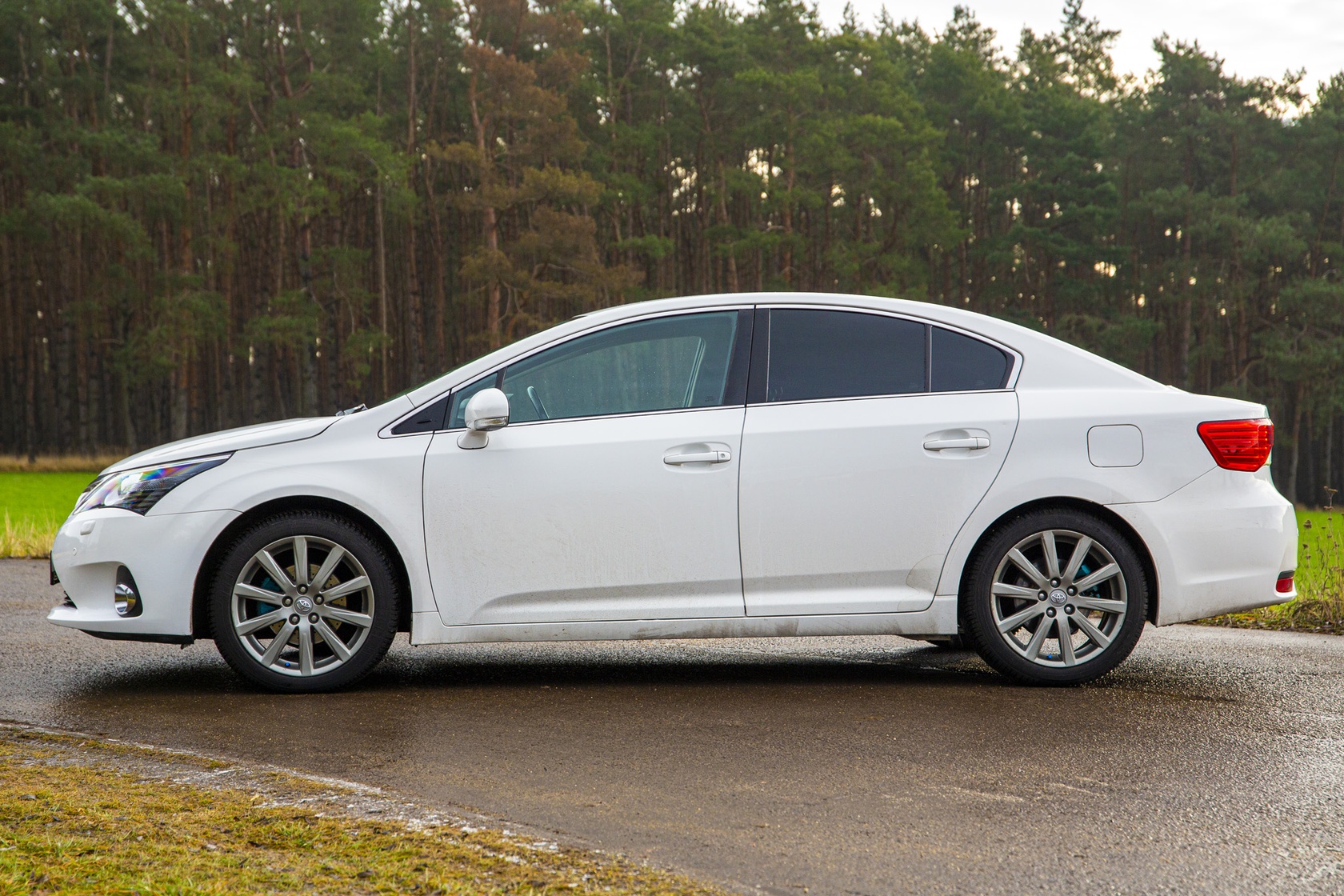 Toyota Avensis III