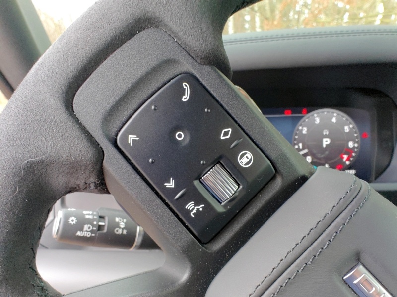 Land Rover Defender 130 V8 - kierownica