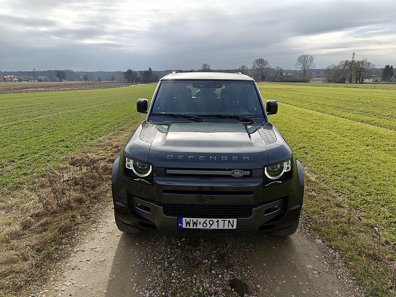 Land Rover Defender 130 V8 - przód
