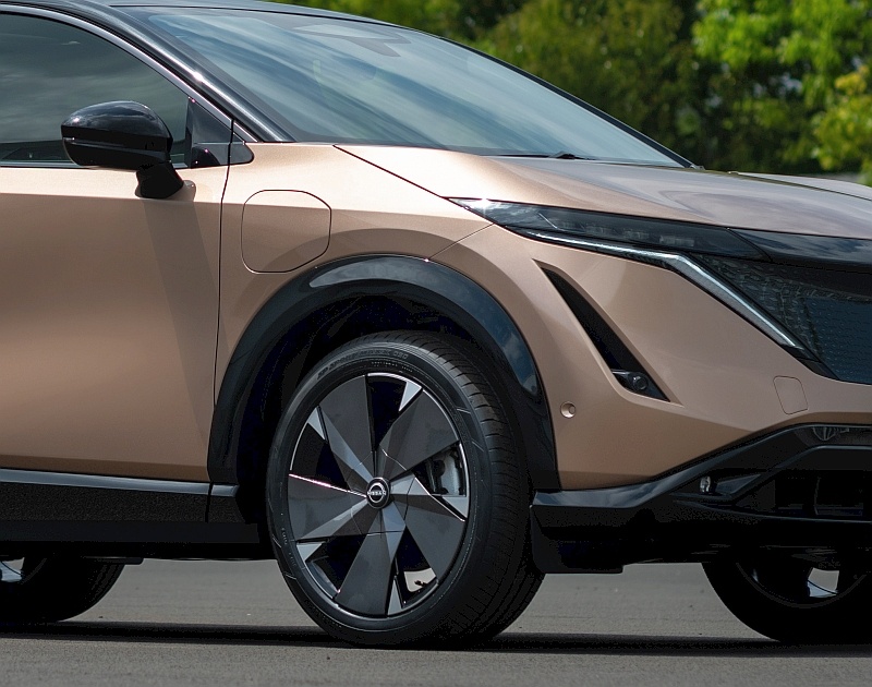 Nissan Leaf III