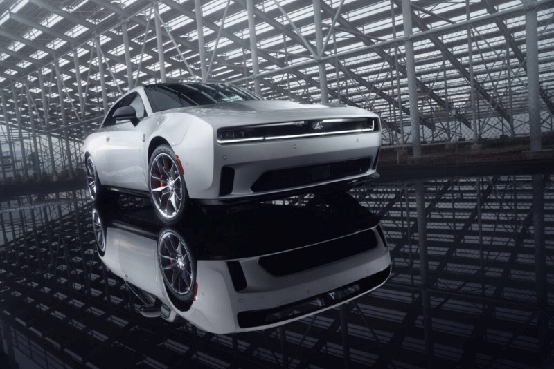 2024 Dodge Charger Daytona - przód