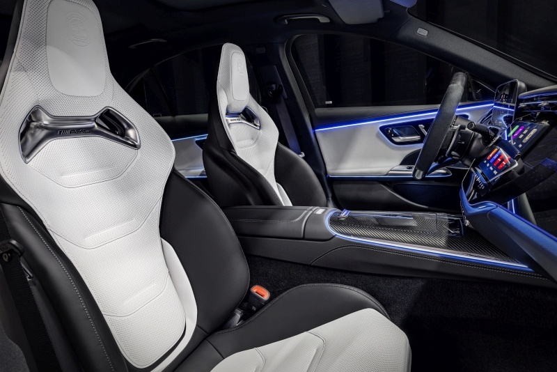 2024 Mercedes-AMG E53 4Matic+ - fotele