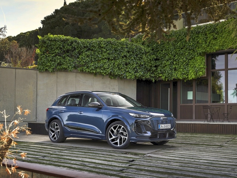 Audi Q6 e-tron - przód