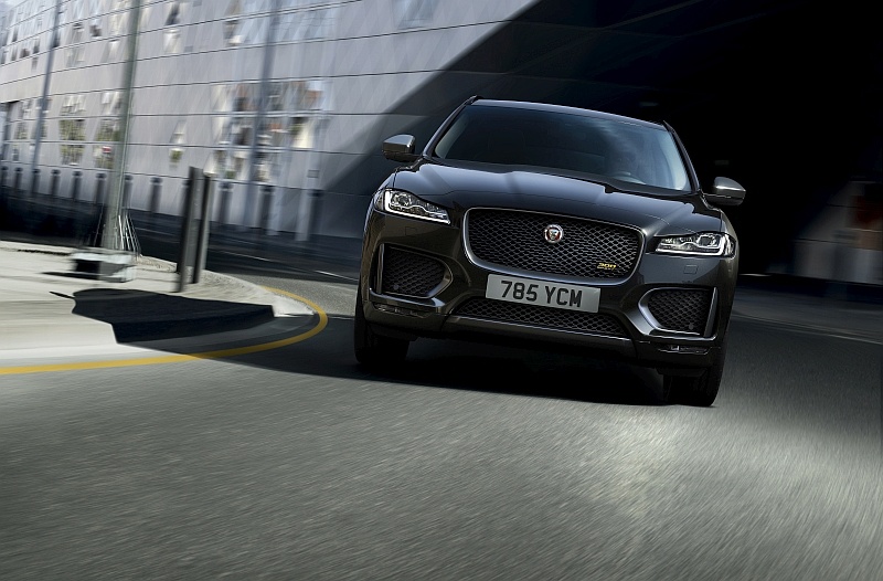 Jaguar F-Pace - przód