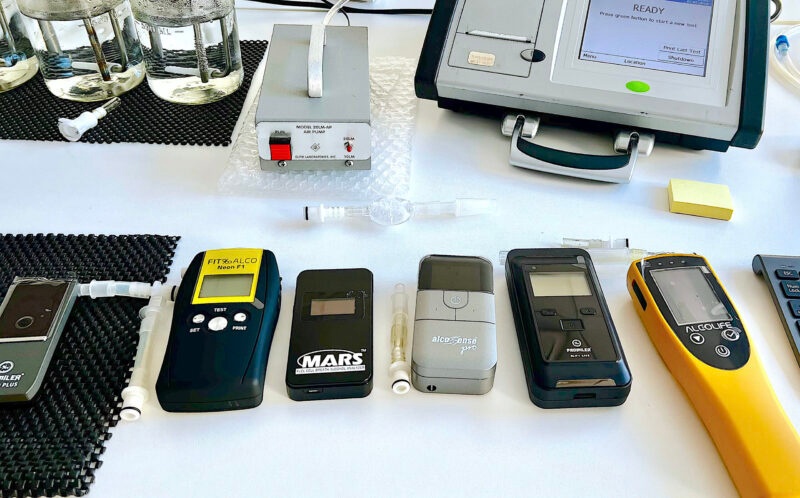 test alkomat od 600 do 1600 zł