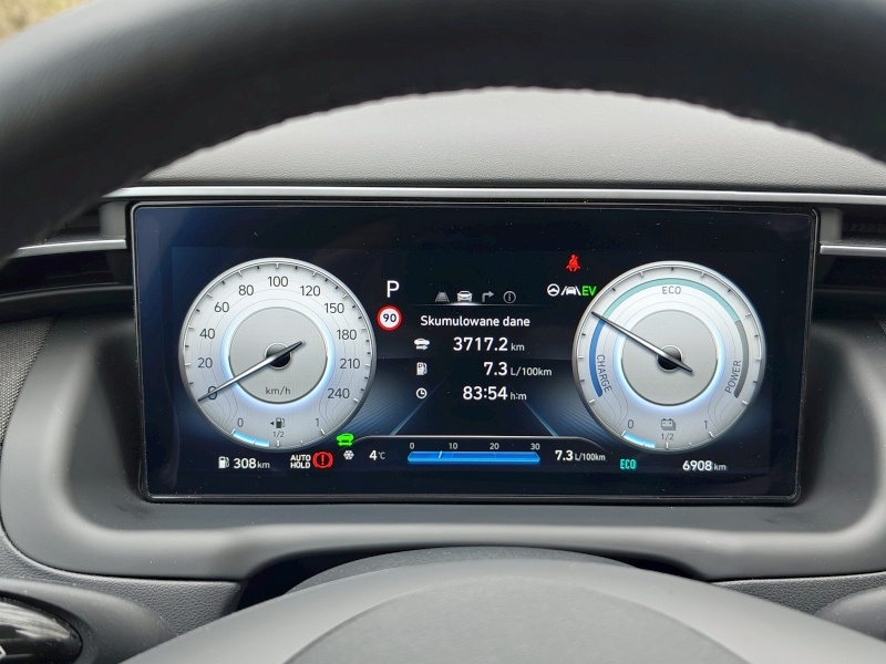 2023 Hyundai Tucson HEV - ekran