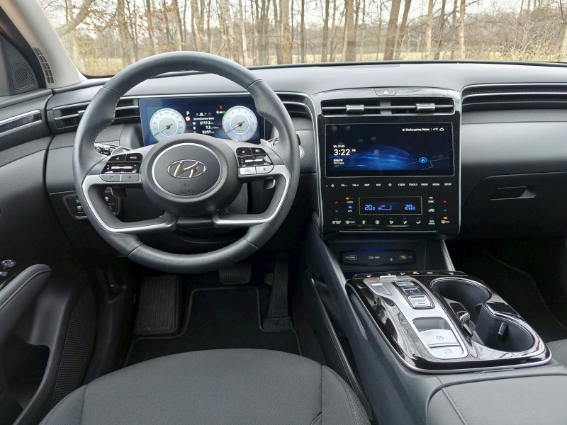2023 Hyundai Tucson HEV - kokpit
