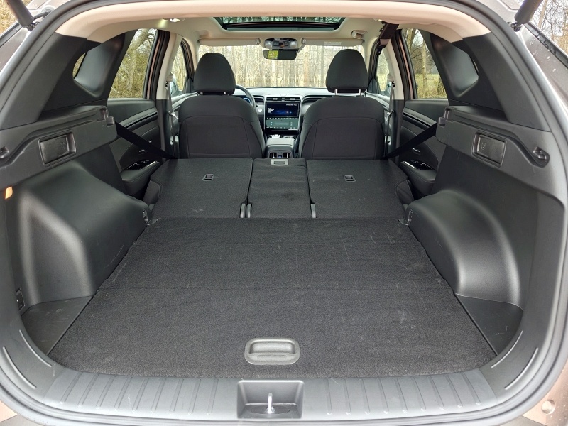 2023 Hyundai Tucson HEV - bagażnik