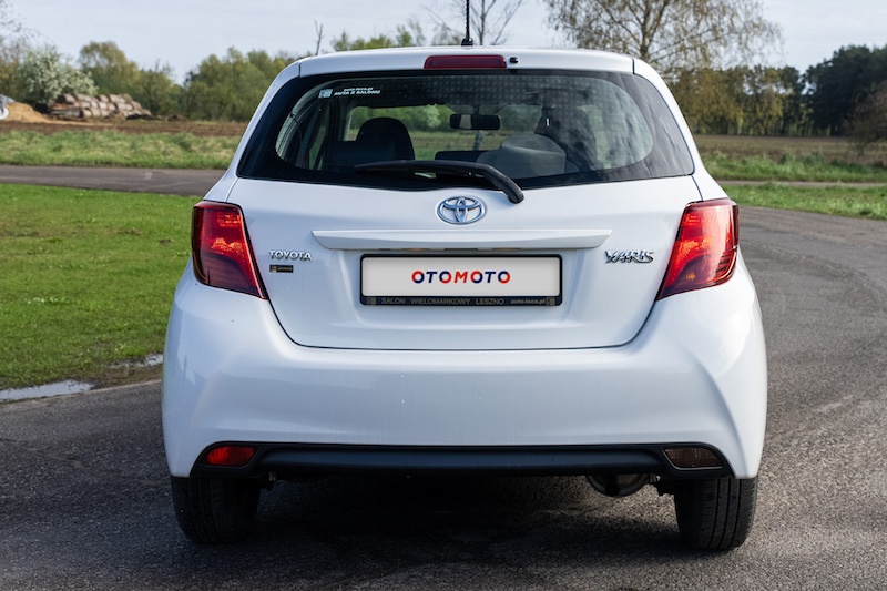 Toyota Yaris III tył
