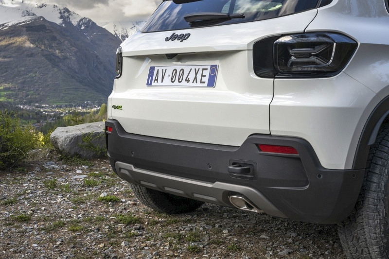 Jeep Avenger 4xe - tył