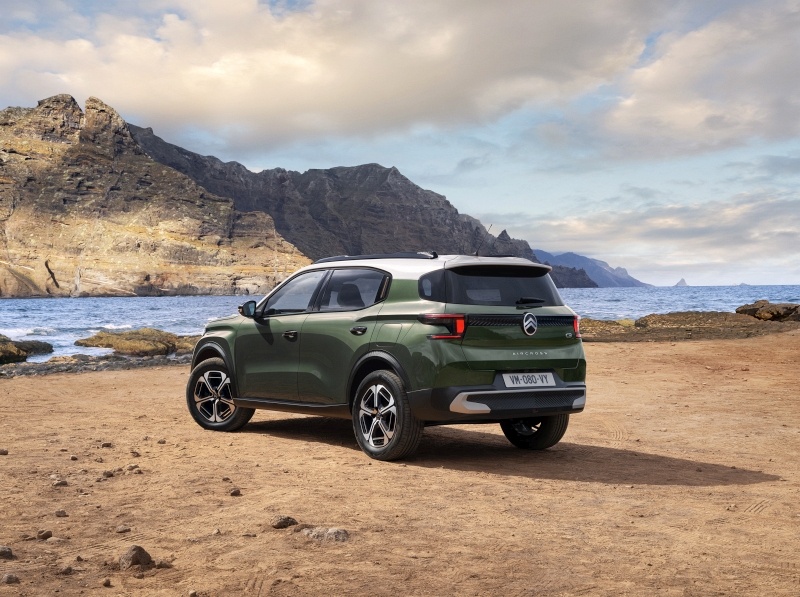 2025 Citroen C3 Aircross - tył