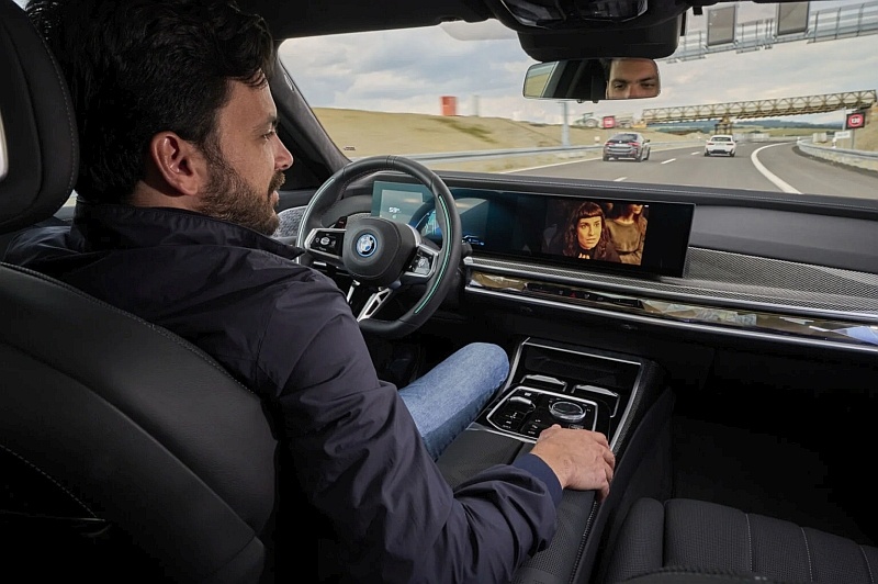 BMW jazda autonomiczna