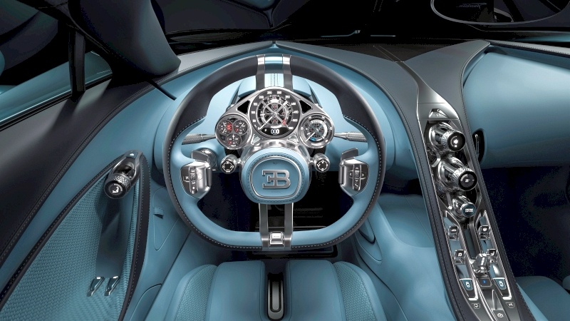 Bugatti Tourbillon - kokpit