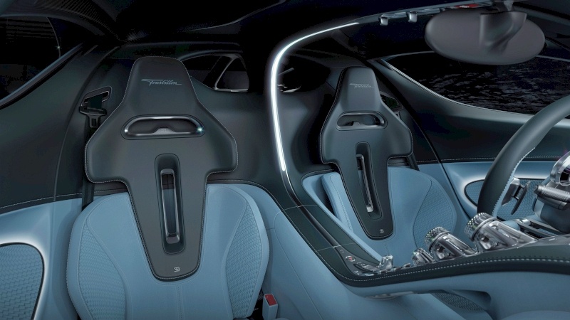 Bugatti Tourbillon - fotele